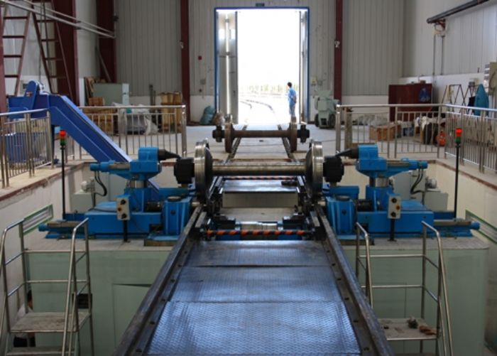 09_Torno CNC para el maquinado de mancuernas