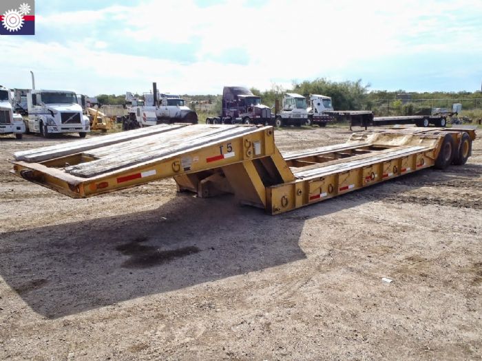 GMY100238 TRASPORT TRAILERS LOWBOY 