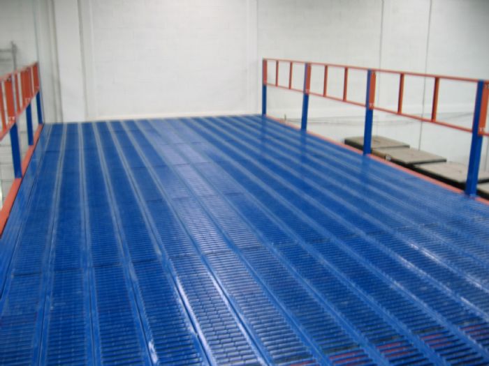MEZZANINE O TAPANCO