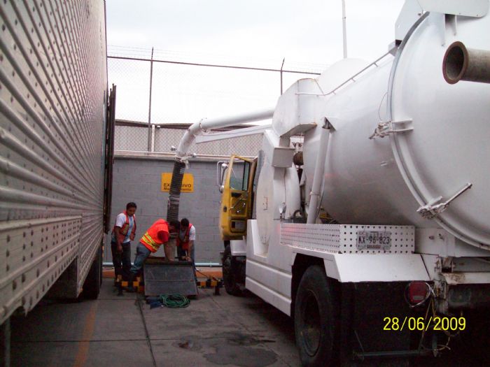 DESAZOLVES, LIMPIEZA INDUSTRIAL Y SANEAMIENTO AMBIENTAL.