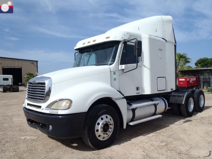 TRACTOCAMION FREIGHTLINER COLUMBIA