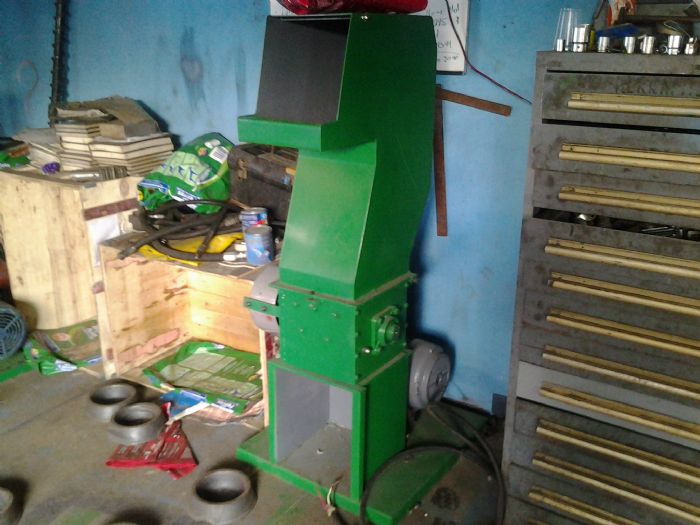 Molino para plastico modelo eea10