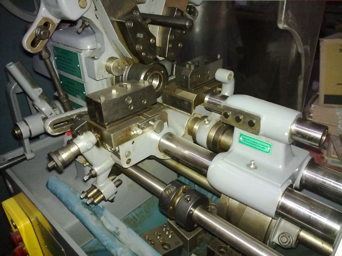 Maquila de Piezas Maquinadas en Tornos Automáticos