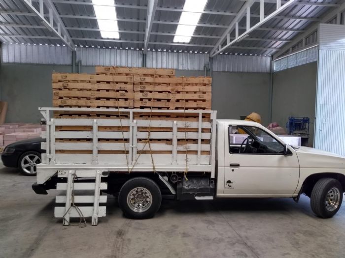 FLETES Y MUDANZAS 