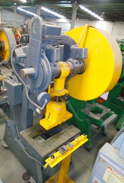 Troqueladora Federal 70 ton