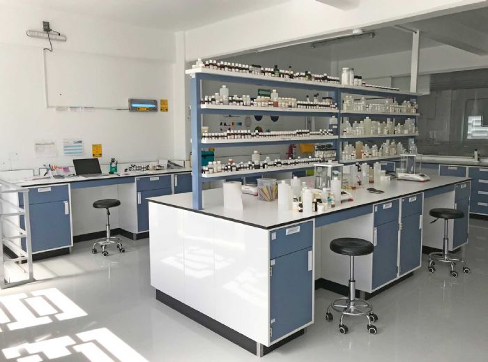GABINETES PARA LABORATORIO 