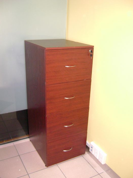 ARCHIVERO VERTICAL 4 GAVETAS 
