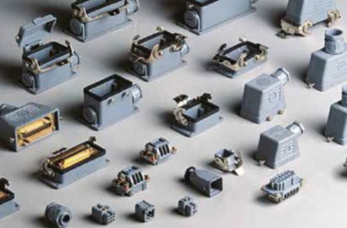 CONEXIONES ELÉCTRICAS BLINDADAS