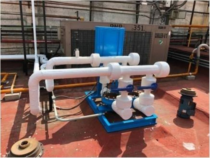 Retiro e instalación de aislante a tuberias de agua helada