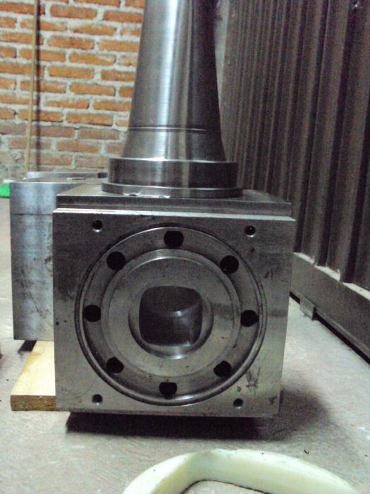 MAQUINADO POR MEDIO DE CADCAM