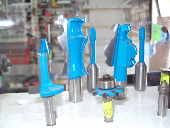 BROCAS PARA ROUTER
