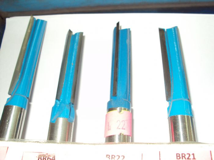 BROCAS PARA ROUTER