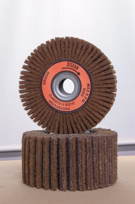rueda de fibra beige