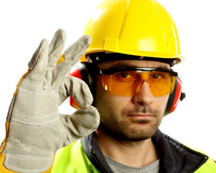 EQUIPO DE PROTECCION PERSONAL