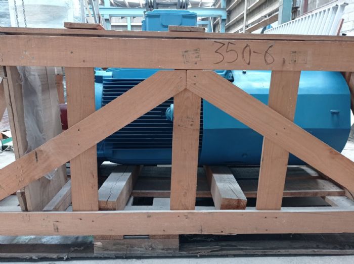 MOTOR ELECTRICO TRIFASICO MCA WEG 350 HP 60 HZ 230/460 VOLT (NUEVO)