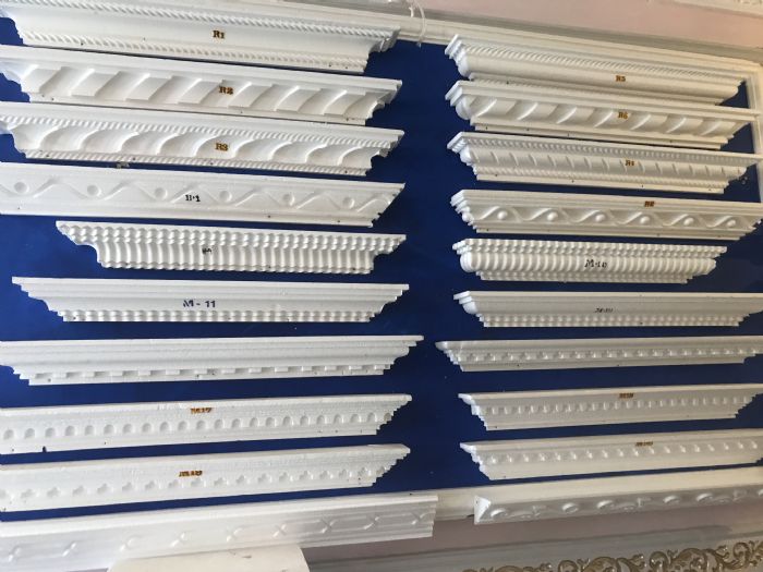 Molduras de unicel / Pechos de paloma