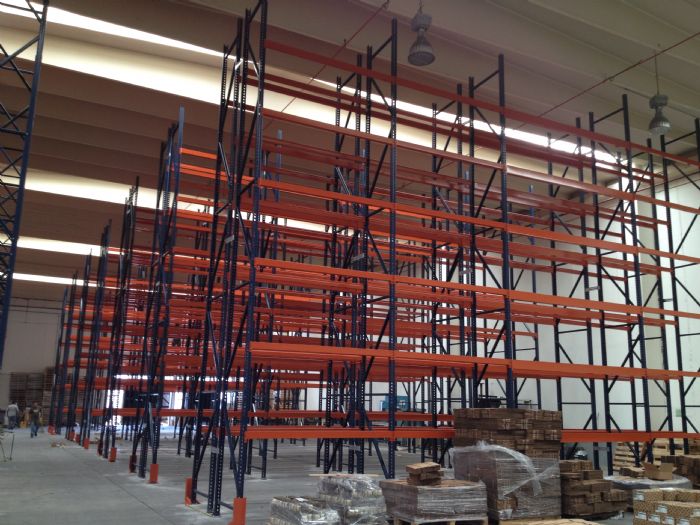SISTEMAS DE RACKS SELECTIVOS PARA TARIMAS