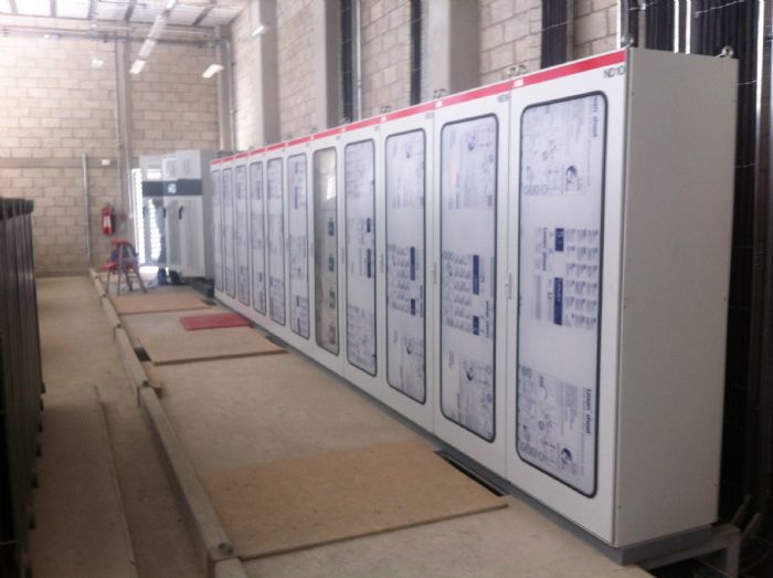 Diseño, Elaboración e Instalación de tableros de distribución, fuerza y control.