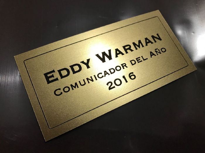 Placas metalicas