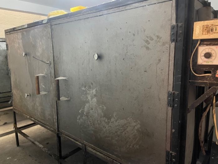 horno industrial para poliuretano USADO