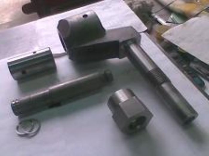MAQUINADOS DE GARGANTA