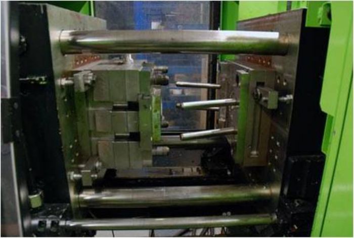 Inyección a Presión de Aluminio y Zamak