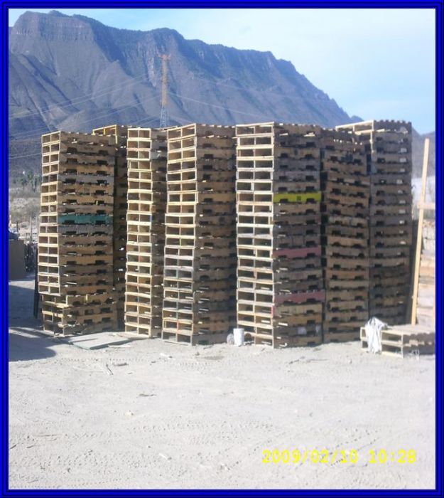 Tarima de Madera Reciclada 48"x40"