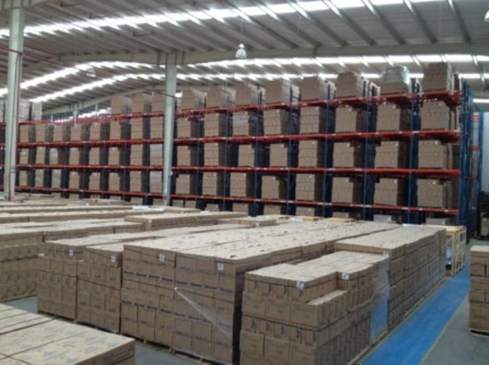 ALMACENAJE Y DISTRIBUCIÓN DE MERCANCÍAS.