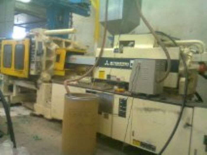 MAQUINA DE INYECCION MITSIBISHI