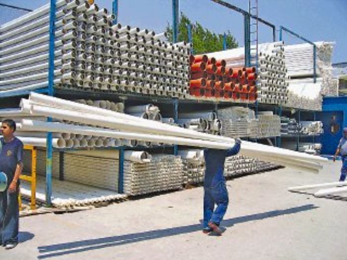 TUBERIA DE PVC Y CONEXIONES