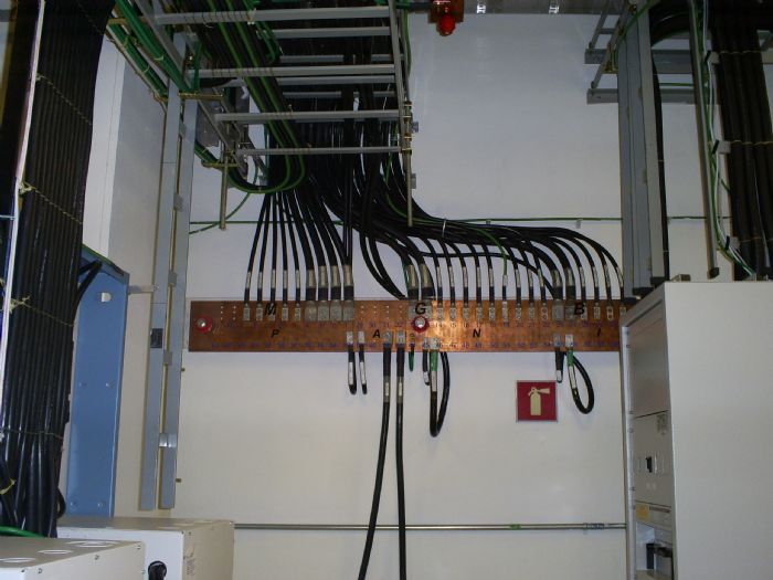 INSTALACIONES  A TIERRA