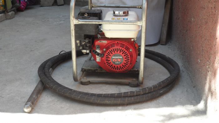 Vibrador a gasolina para concreto