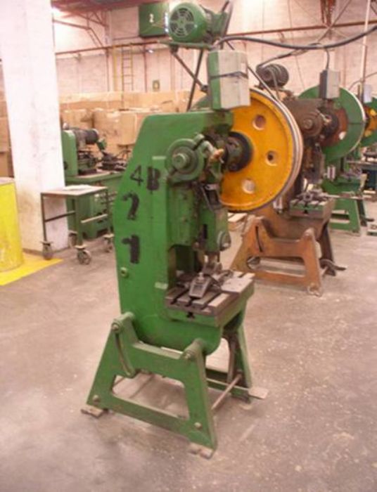 TROQUELADORA 30 TON