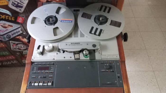 REPRODUCTORA DE CINTAS DE CARRETE ABIERTO $25,000.00