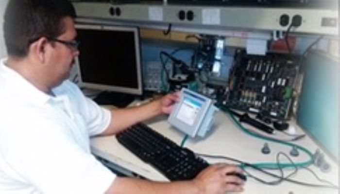 PROYECTOS DE AUTOMATIZACIÓN DE EQUIPOS Y PROCESOS INDUSTRIALES