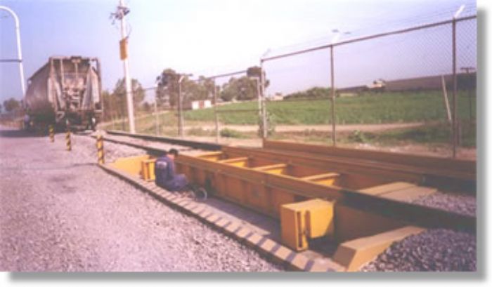 Báscula ferrocarrilera seccional