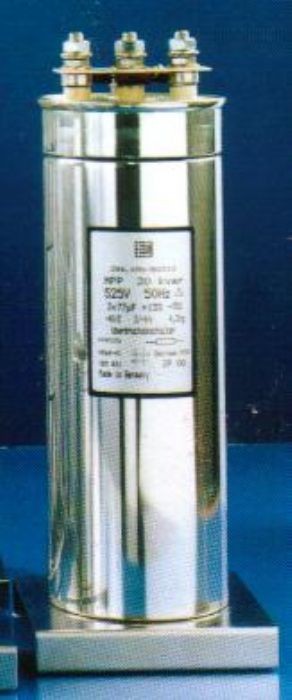 Capacitores