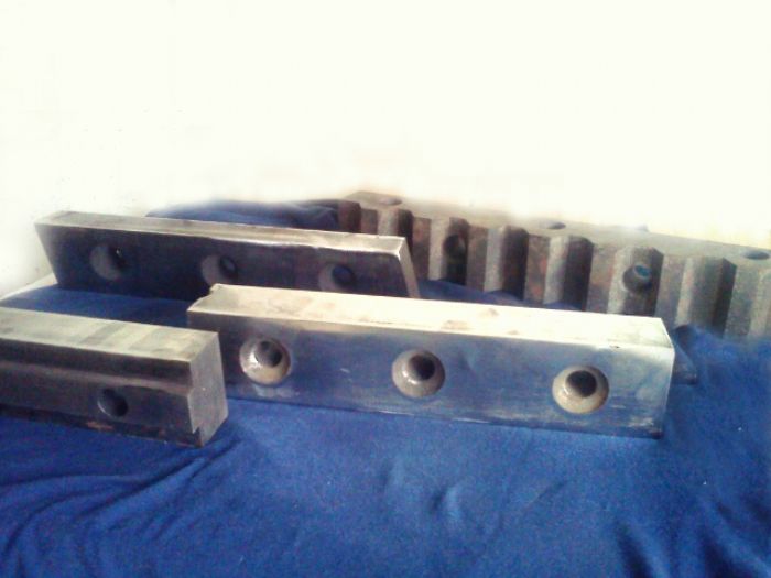 Cuchillas para Prensas Chatarreras