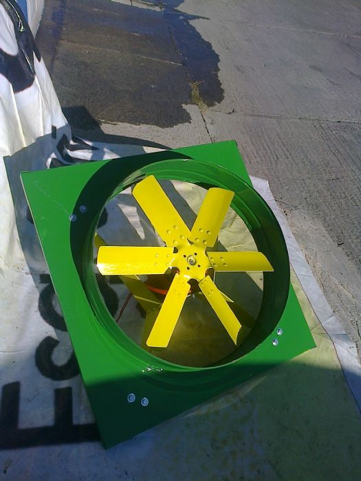 EXTRACTOR AXIAL 