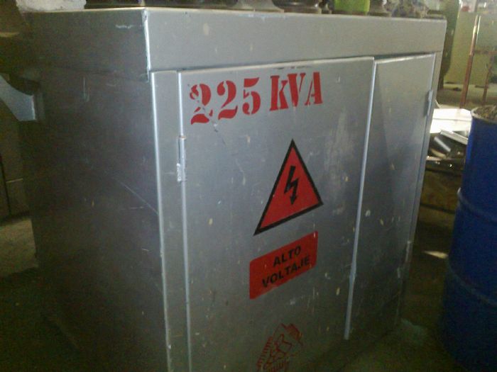 TRANSFORMADOR 225 KVA