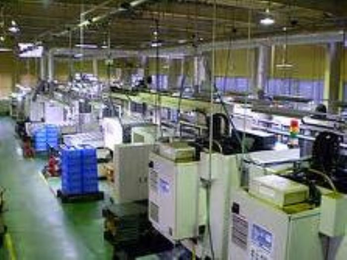 Máquinas de inyección de plástico nuevos y usados