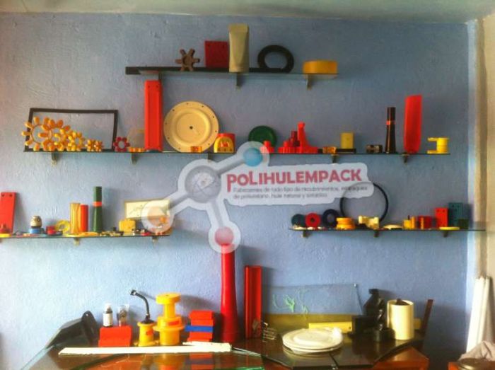 Fabricación de empaques de poliuretano, hule natural y sintético.