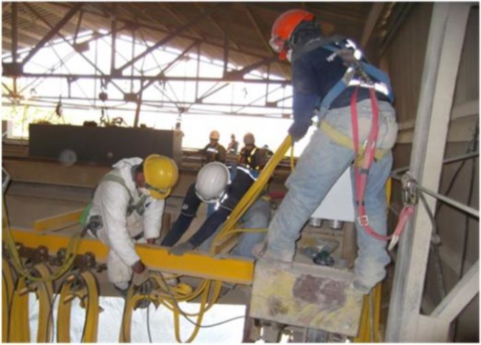 SERVICIO A GRUAS VIAJERAS