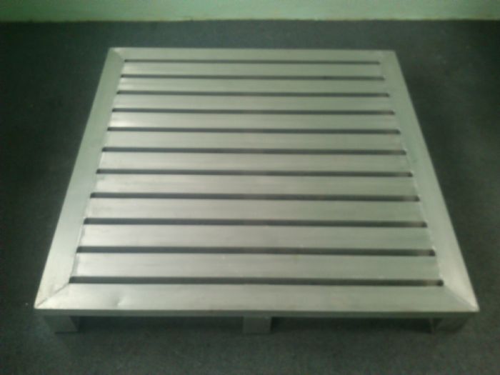 TARIMA DE ALUMINIO