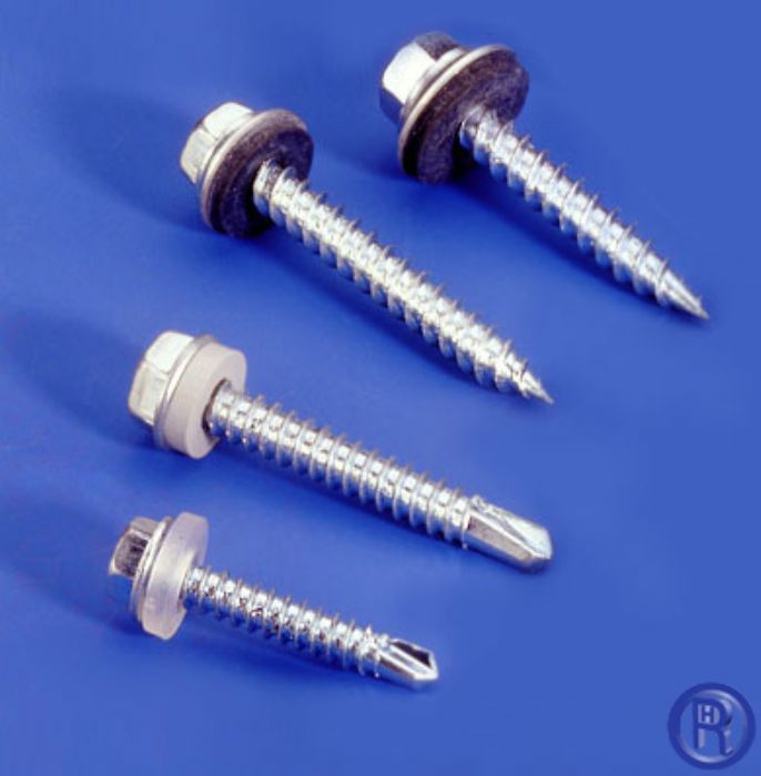 Tornillos ensamblados