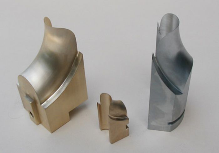 Wiper die square back 