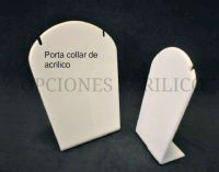 Porta collar de acrílico