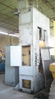 PRENSA DOBLE ACCION 200 TONS.
