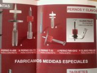pernos y clavos 