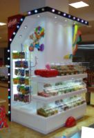 Corners, vitrinas y mobiliario comercial